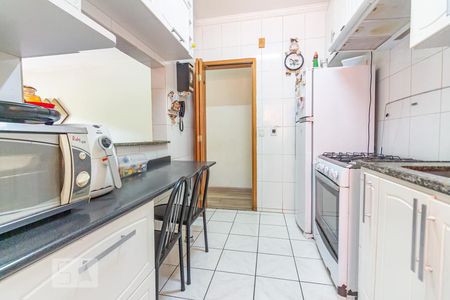 Apartamento à venda com 70m², 3 quartos e 2 vagas Apartamento à venda com 70m², 3 quartos e 2 vagasCozinha