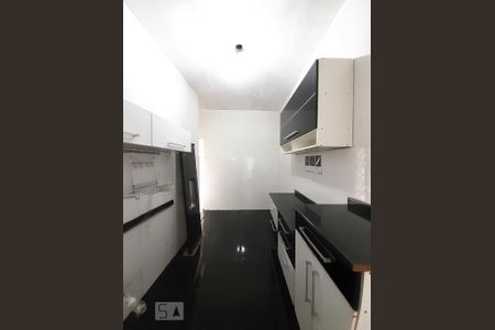 Apartamento para alugar com 82m², 3 quartos e sem vagaCozinha