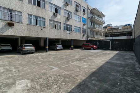 Apartamento à venda com 80m², 2 quartos e 1 vagaÁrea comum - Quadra