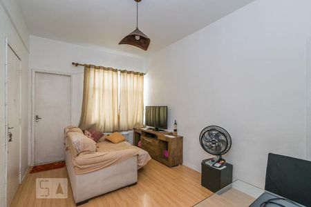 Apartamento à venda com 80m², 2 quartos e 1 vagaSala