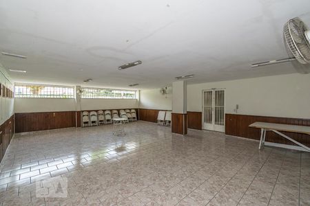 Apartamento à venda com 80m², 2 quartos e 1 vagaÁrea comum - Salão de festas