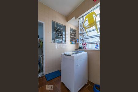 Apartamento à venda com 80m², 2 quartos e 1 vagaÁrea de Serviço