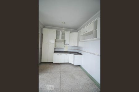 Apartamento à venda com 210m², 3 quartos e 1 vaga Apartamento à venda com 210m², 3 quartos e 1 vagaCozinha