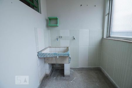 Apartamento à venda com 210m², 3 quartos e 1 vaga Apartamento à venda com 210m², 3 quartos e 1 vagaÁrea de Serviço