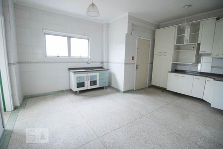 Apartamento à venda com 210m², 3 quartos e 1 vaga Apartamento à venda com 210m², 3 quartos e 1 vagaCozinha