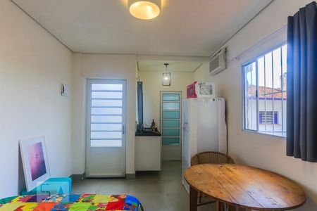 Quarto  de kitnet/studio para alugar com 1 quarto, 21m² em Vila Mariana, São Paulo