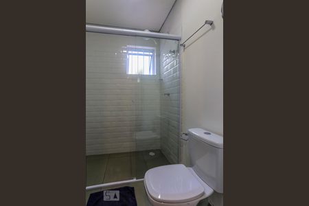 Banheiro de kitnet/studio para alugar com 1 quarto, 21m² em Vila Mariana, São Paulo