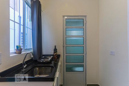Cozinha de kitnet/studio para alugar com 1 quarto, 21m² em Vila Mariana, São Paulo