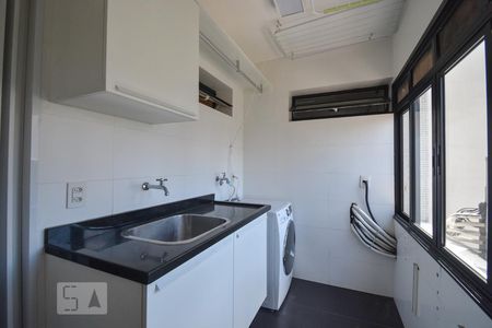 Apartamento para alugar com 130m², 2 quartos e 2 vagasÁrea de serviço