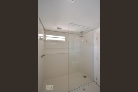 Apartamento para alugar com 130m², 2 quartos e 2 vagasSuíte - banheiro