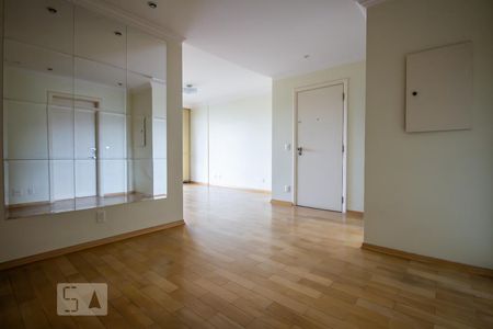 Sala de apartamento à venda com 3 quartos, 113m² em Sumaré, São Paulo