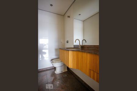 Lavabo de apartamento à venda com 3 quartos, 113m² em Sumaré, São Paulo