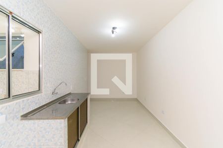 Casa para alugar com 120m², 2 quartos e 2 vagasCozinha