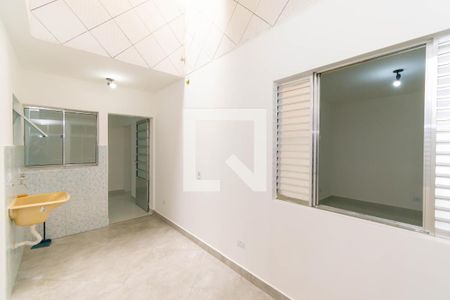 Casa para alugar com 120m², 2 quartos e 2 vagasÁrea de Serviço