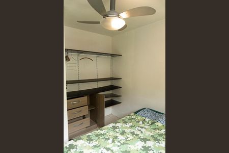 Dormitório 2 de apartamento à venda com 2 quartos, 55m² em São João Batista, São Leopoldo
