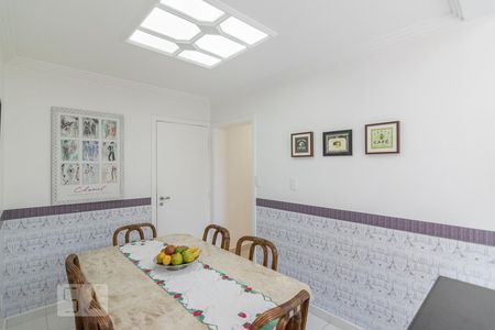 Apartamento à venda com 170m², 4 quartos e 3 vagasCopa