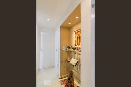 Apartamento à venda com 170m², 4 quartos e 3 vagasCorredor