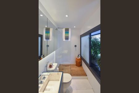 Banheiro de apartamento à venda com 1 quarto, 50m² em Jardim Paulista, São Paulo