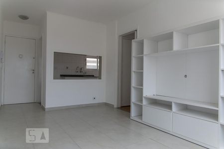 Apartamento à venda com 70m², 2 quartos e 1 vagaSala