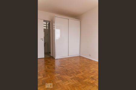 Apartamento à venda com 70m², 2 quartos e 1 vagaSuíte