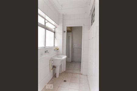 Apartamento à venda com 70m², 2 quartos e 1 vagaÁrea de Serviço