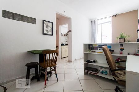 Apartamento à venda com 1 quarto, 27m² em Farroupilha, Porto Alegre
