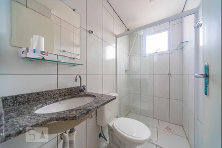Banheiro  de apartamento para alugar com 2 quartos, 55m² em Vila Curuçá, Santo André