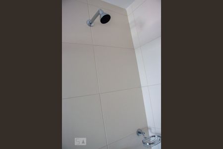 Apartamento para alugar com 86m², 2 quartos e 2 vagasBanheiro da Suite 2 - Chuveiro