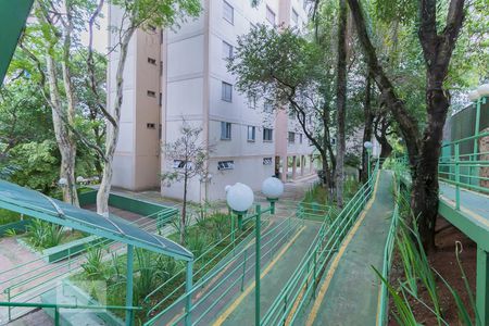 Apartamento à venda com 57m², 2 quartos e sem vagaÁrea comum 