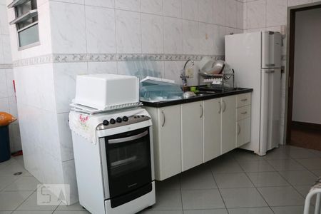 Apartamento à venda com 139m², 2 quartos e sem vagaCozinha