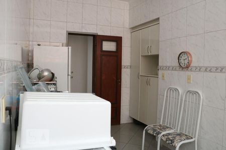 Apartamento à venda com 139m², 2 quartos e sem vagaCozinha