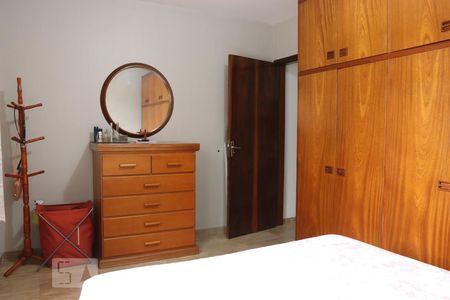 Casa à venda com 174m², 3 quartos e 2 vagasQuarto 3