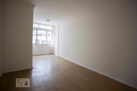 Apartamento para alugar com 120m², 3 quartos e 1 vagaSala