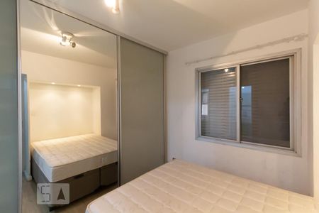 Suíte 1 de apartamento para alugar com 2 quartos, 68m² em Vila Andrade, São Paulo