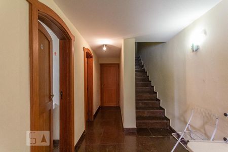 Casa à venda com 1600m², 6 quartos e 6 vagas Casa à venda com 1600m², 6 quartos e 6 vagasBanheiro do Salão de festas / Jogos
