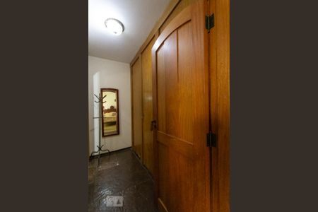 Casa à venda com 1600m², 6 quartos e 6 vagas Casa à venda com 1600m², 6 quartos e 6 vagasSuíte 2
