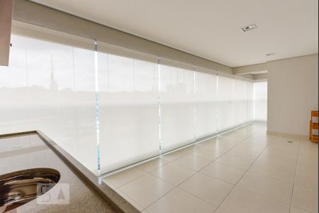 varanda de apartamento para alugar com 3 quartos, 100m² em Pinheiros, São Paulo