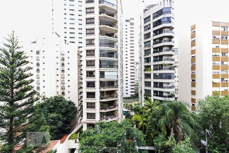Vista de apartamento à venda com 4 quartos, 194m² em Santa Cecília, São Paulo