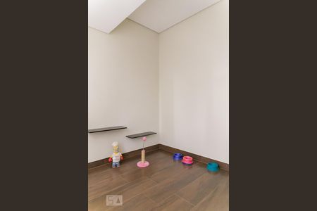 Casa à venda com 200m², 3 quartos e 2 vagas Casa à venda com 200m², 3 quartos e 2 vagasQuarto 1