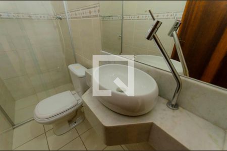 Casa de condomínio à venda com 144m², 3 quartos e 2 vagasBanheiro