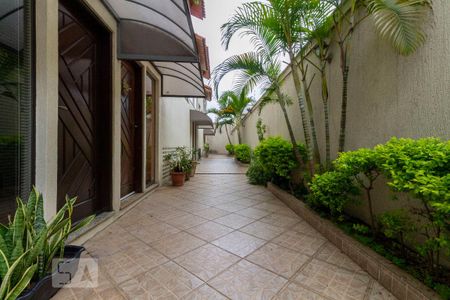 Casa de condomínio à venda com 144m², 3 quartos e 2 vagasÁrea Externa