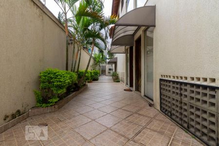 Casa de condomínio à venda com 144m², 3 quartos e 2 vagasÁrea Externa