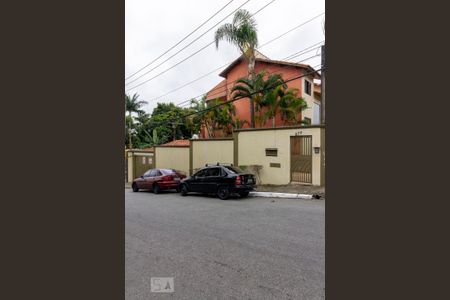 Casa de condomínio à venda com 144m², 3 quartos e 2 vagasFachada