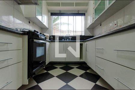 Casa de condomínio à venda com 144m², 3 quartos e 2 vagasCozinha