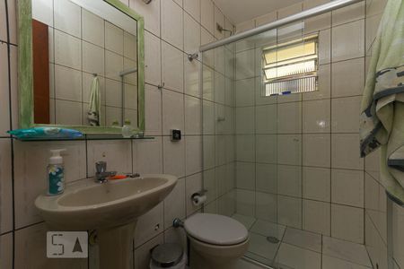 Banheiro de casa para alugar com 3 quartos, 140m² em Parque Jabaquara, São Paulo