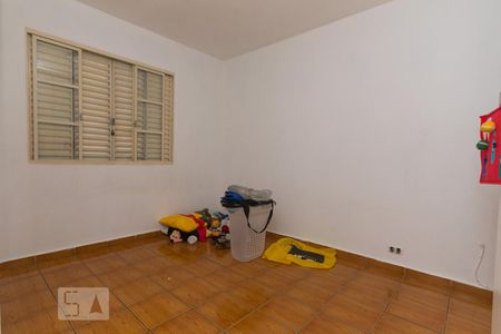 Quarto 2 de casa para alugar com 3 quartos, 140m² em Parque Jabaquara, São Paulo