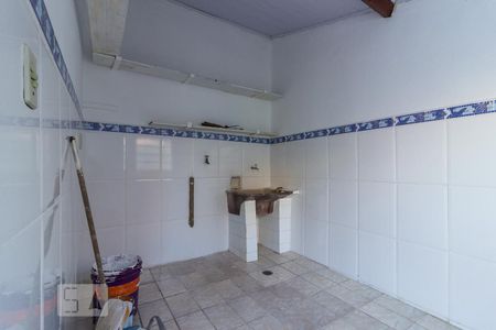 Casa à venda com 180m², 3 quartos e 2 vagas Casa à venda com 180m², 3 quartos e 2 vagasÁrea de serviço