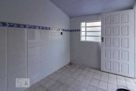 Casa à venda com 180m², 3 quartos e 2 vagas Casa à venda com 180m², 3 quartos e 2 vagasÁrea de serviço