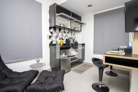 Cozinha- panorâmica  de apartamento para alugar com 1 quarto, 53m² em Vila Olímpia, São Paulo