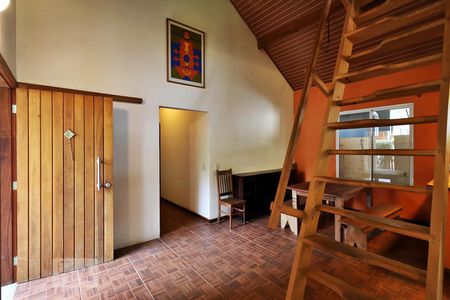 Sala de casa de condomínio à venda com 3 quartos, 105m² em Vargem Grande, Rio de Janeiro